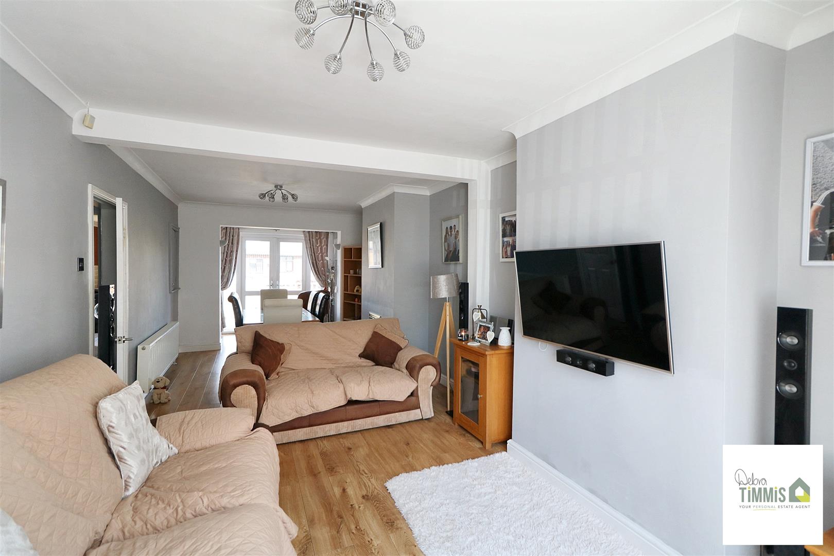 3 bed property in West Crescent, Stoke-On-Trent